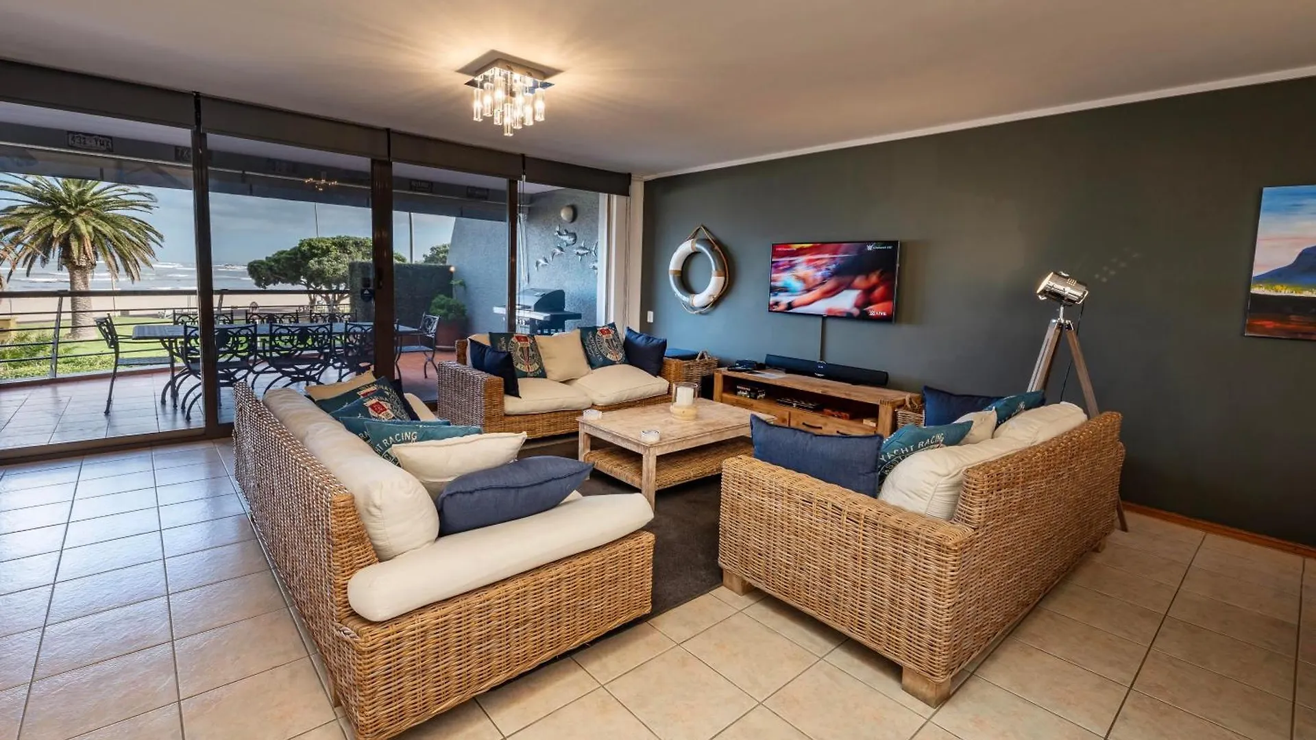 Beach2Anchor Gordonʼs Bay Ferienhaus
